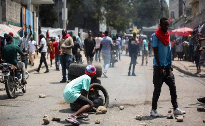 Masacre en Haití deja al menos 70 muertos y miles de desplazados