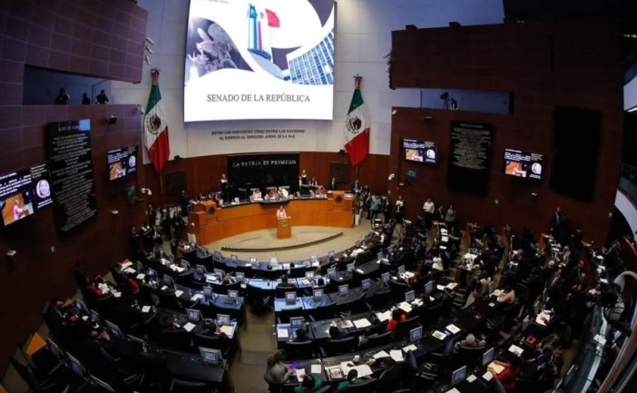 Pasa Plan B de la Reforma Electoral "rasurado" por el PT, no aprueban revocación