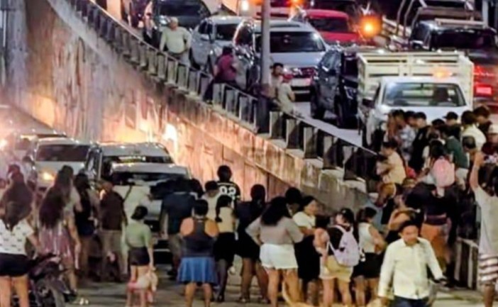 Tulum: Detención de activista provoca manifestación y bloqueo en acceso a Akumal