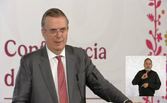 Ebrard acepta que su hijo vivió en la Embajada de México en Londres; “Josefa lo trató como un hijo”