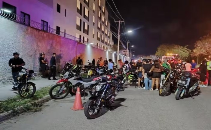 Una petición ciudadana reunió 2 mil 483 firmas en Cancún para exigir a las autoridades la prohibición o regulación de las rodadas de motociclistas no autorizadas, ante el aumento de incidentes viales y riesgos para la población.
