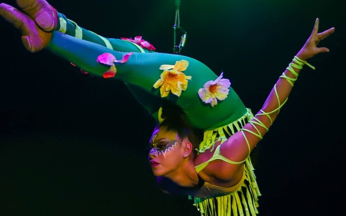 Anuncian funciones gratuitas del espectáculo Mundo de Dinosaurios por el Día del Niño