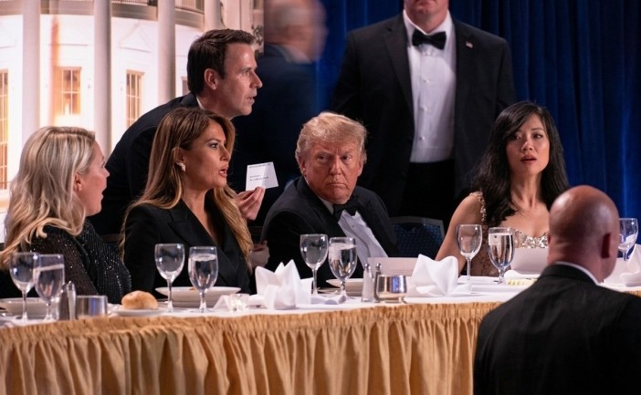 Tiroteo en la cena de corresponsales de la Casa Blanca; evacúan a Trump y abaten al tirador | VIDEO