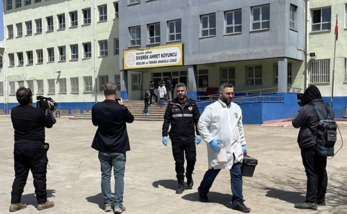 Tiroteo en secundaria deja al menos 16 heridos en Turquía