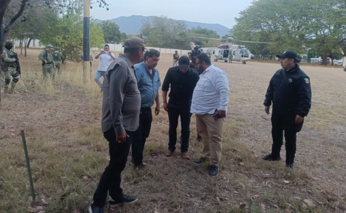 Todo indica que el grupo de la Familia Michoacana es responsable del plagio del Alcalde de Taxco y su padre, informa García Harfuch