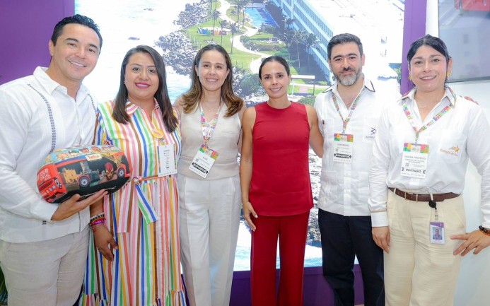 Cancún amplía su oferta turística y la promociona en el Tianguis de Acapulco