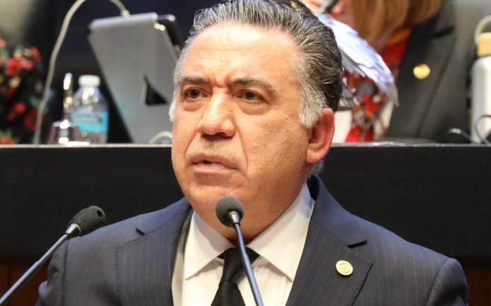 Enrique Inzunza se defiende de acusación de EU, dice que es ataque a López Obrador