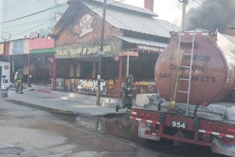 Fuerte explosión en local de “Marea Helada” previo a su apertura en Cancún
