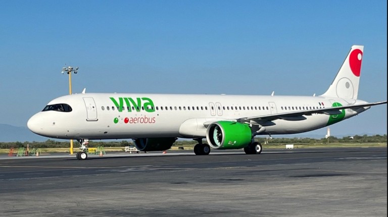 Una amenaza de bomba en un avión de Viva Aerobus en el AICM resultó ser una falsa alarma tras una minuciosa inspección por parte de la Marina.