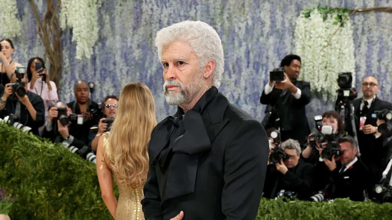 Bad Bunny envejece 50 años para la Met Gala 2026