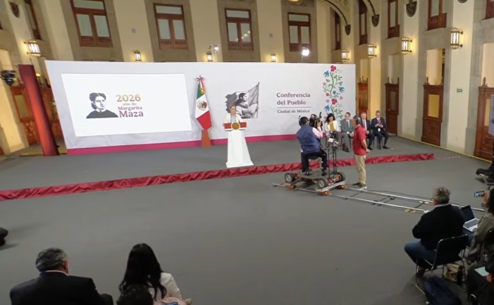 Luisa María Alcalde y Leticia Ramírez presentes en la conferencia mañanera | EN VIVO