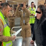 Una pasajera fue detenida en el Aeropuerto Internacional de la Ciudad de México tras encontrarle una pistola
