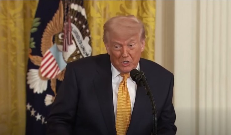 “Si no van a hacer el trabajo, nosotros lo haremos”: Trump lanza advertencia a México sobre el narcotráfico