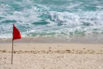 Playas con bandera roja en Cancún