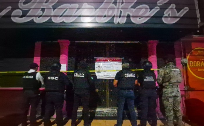 El club nocturno "Barbies" fue clausurado tras un operativo, resultando en once detenidos y 28 mujeres protegidas por trata de personas y narcotráfico.