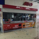 Un hombre presuntamente en estado de ebriedad causó daños en la terminal ADO de Playa del Carmen luego de perder su camión.