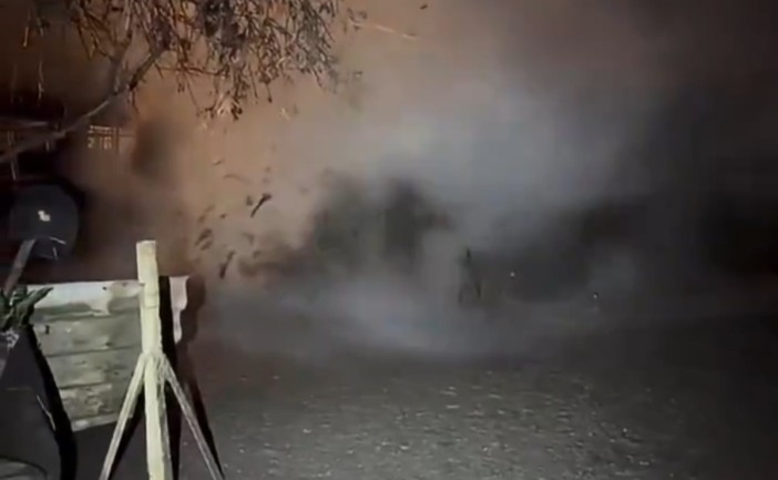 Un presunto géiser surgió en una granja de Ixtlán de los Hervores, Michoacán, provocando la evacuación de una familia y la suspensión de clases en un preescolar cercano