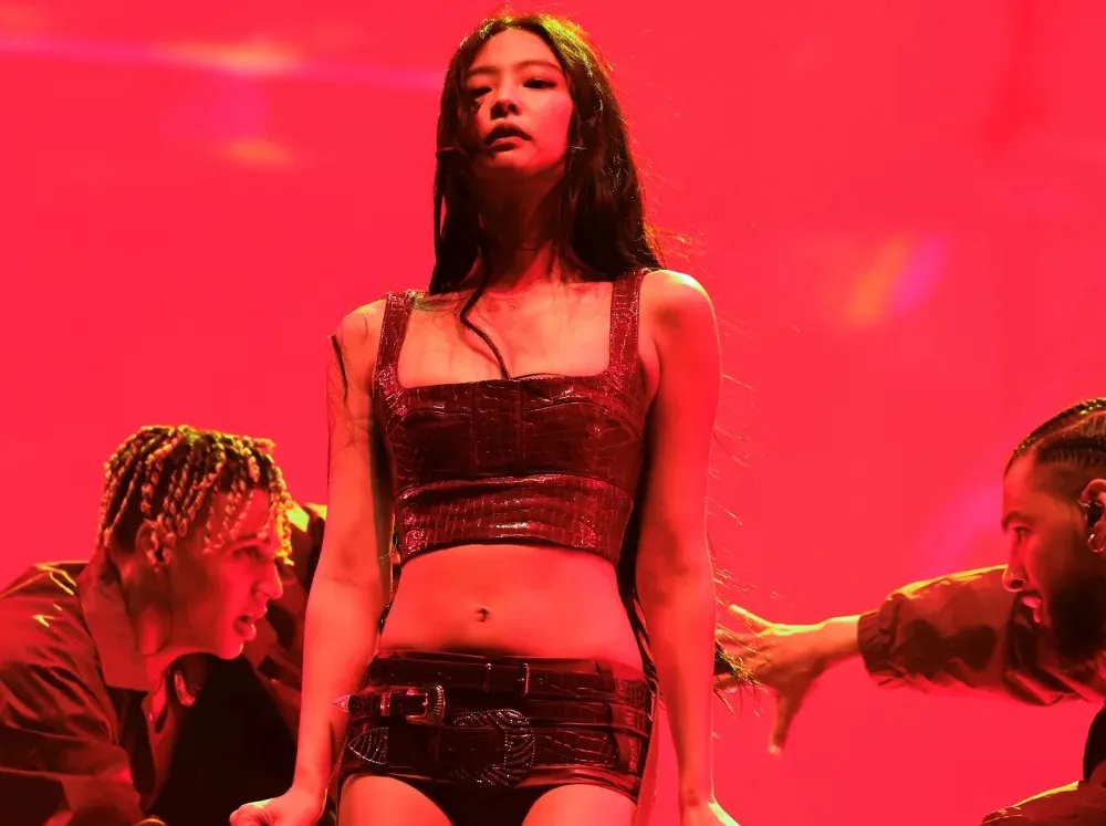 Jennie de BLACKPINK domina X con nuevo récord en Francia y cuenta regresiva al Governors Ball