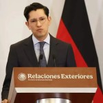 La Secretaría de Relaciones Exteriores (SRE) informó que no ha recibido ninguna notificación oficial ni extraoficial por parte del gobierno de Estados Unidos sobre un presunto retiro de visas a los gobernadores de Sonora, Alfonso Durazo, y de Tamaulipas, Américo Villarreal