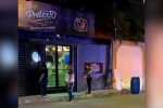 Dos sujetos armados a bordo de una motocicleta dispararon contra la fachada del bar "El Pretexto", ubicado sobre la avenida 115 de Playa del Carmen.
