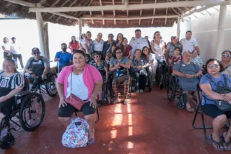 Entrega Mara Lezama 33 apoyos para personas con discapacidad motriz en Cozumel